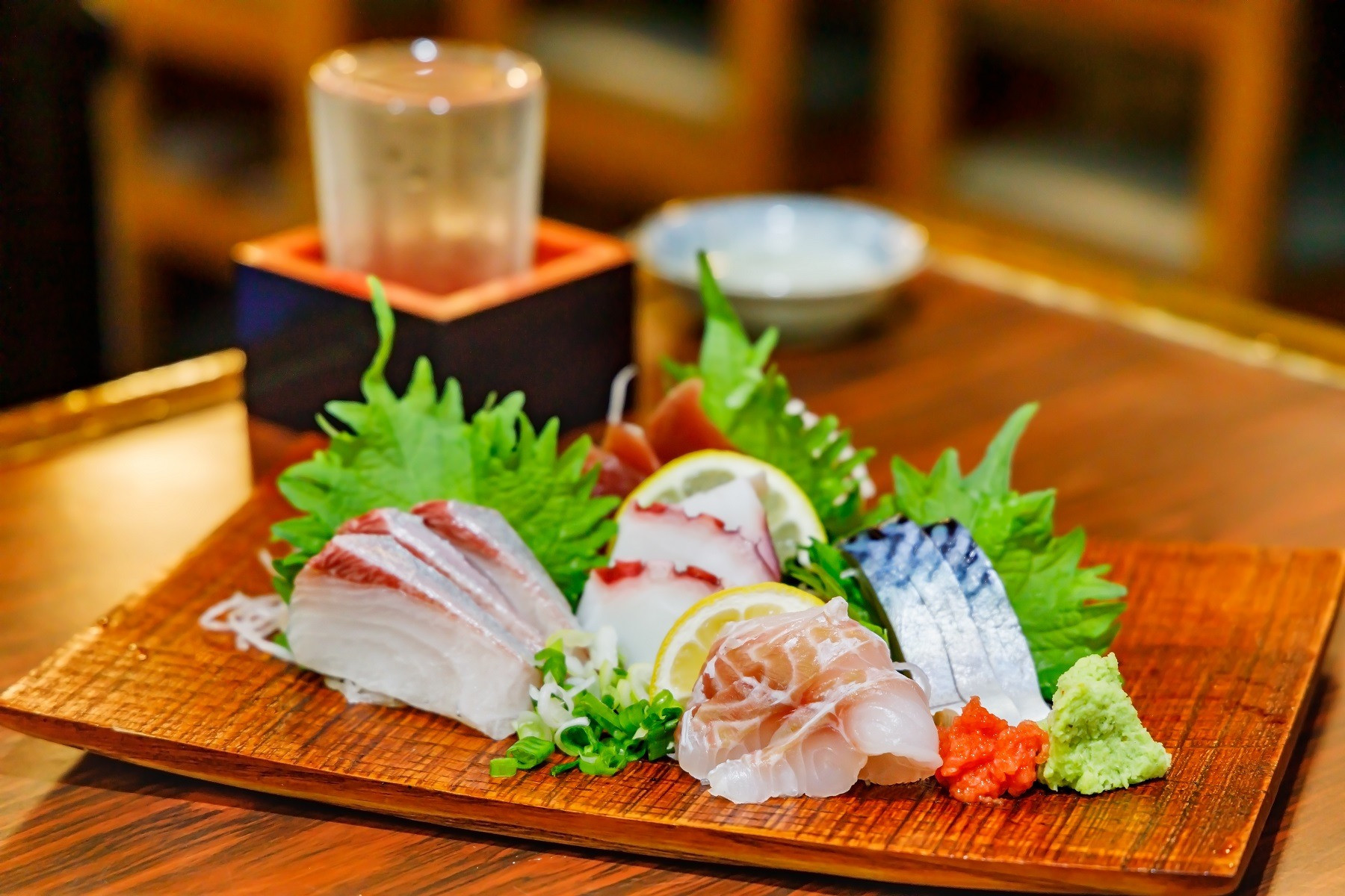 新鮮な海鮮を使用したお寿司などを長田で食べられます